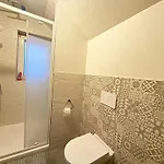 Proche Centre Avec Parking Apartament