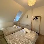 Apartament Proche Centre Avec Parking *