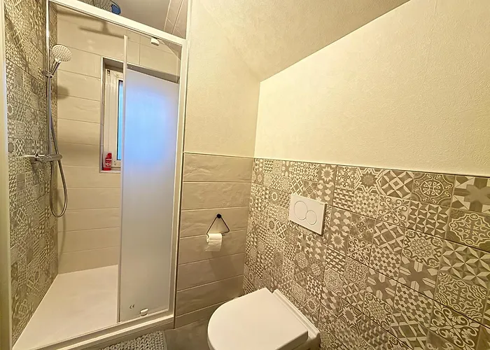 Proche Centre Avec Parking Apartmán